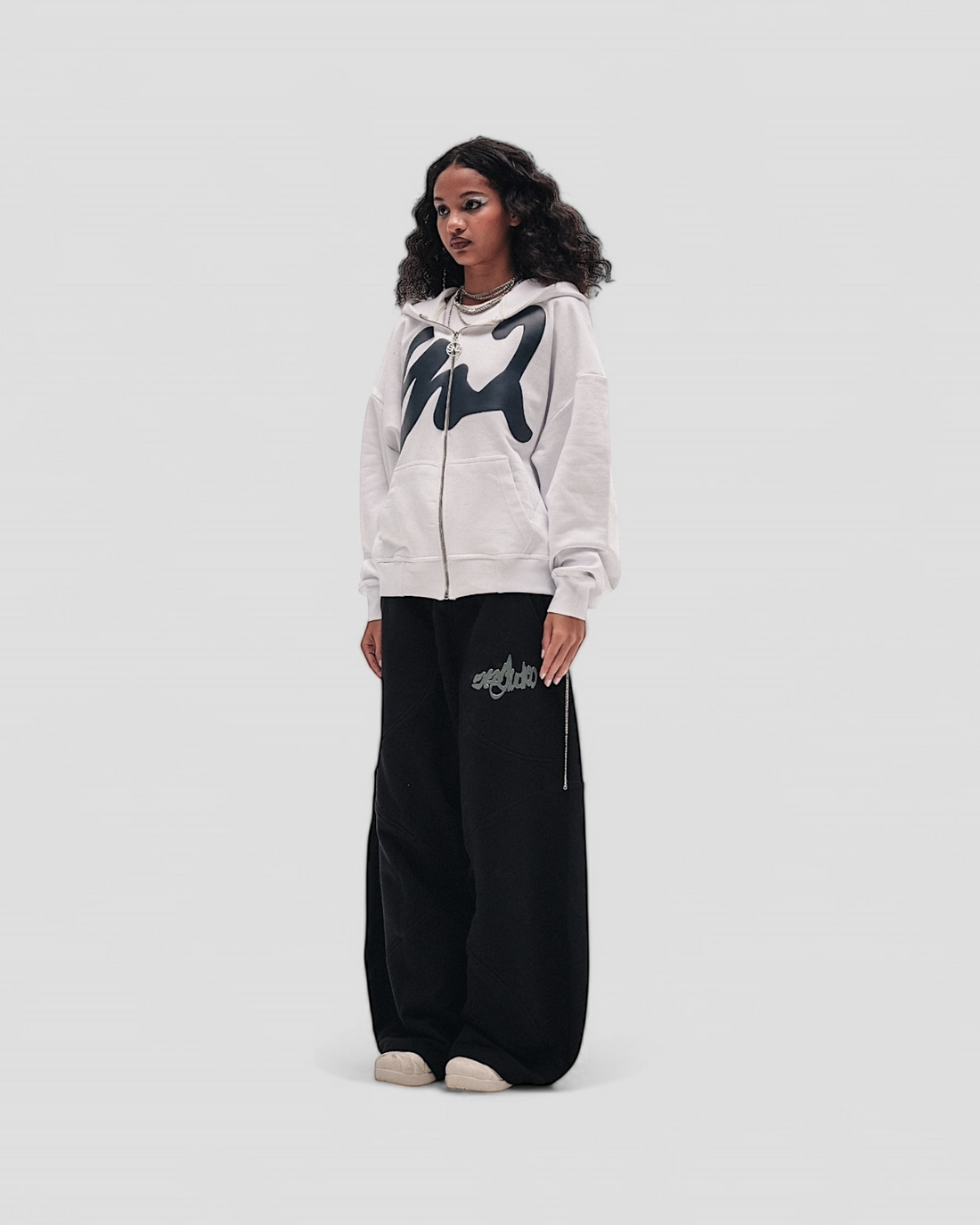 DEMENTE GREY ON WHITE ZIPUP JACKET