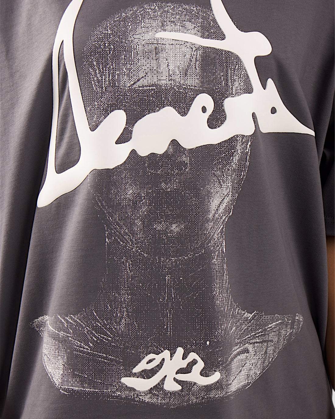 DEMENTE GREY HALFTONES BOXY TEE