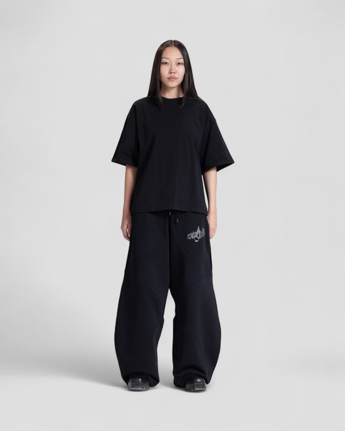 The Perfect Blank Black Boxy Tshirt V1