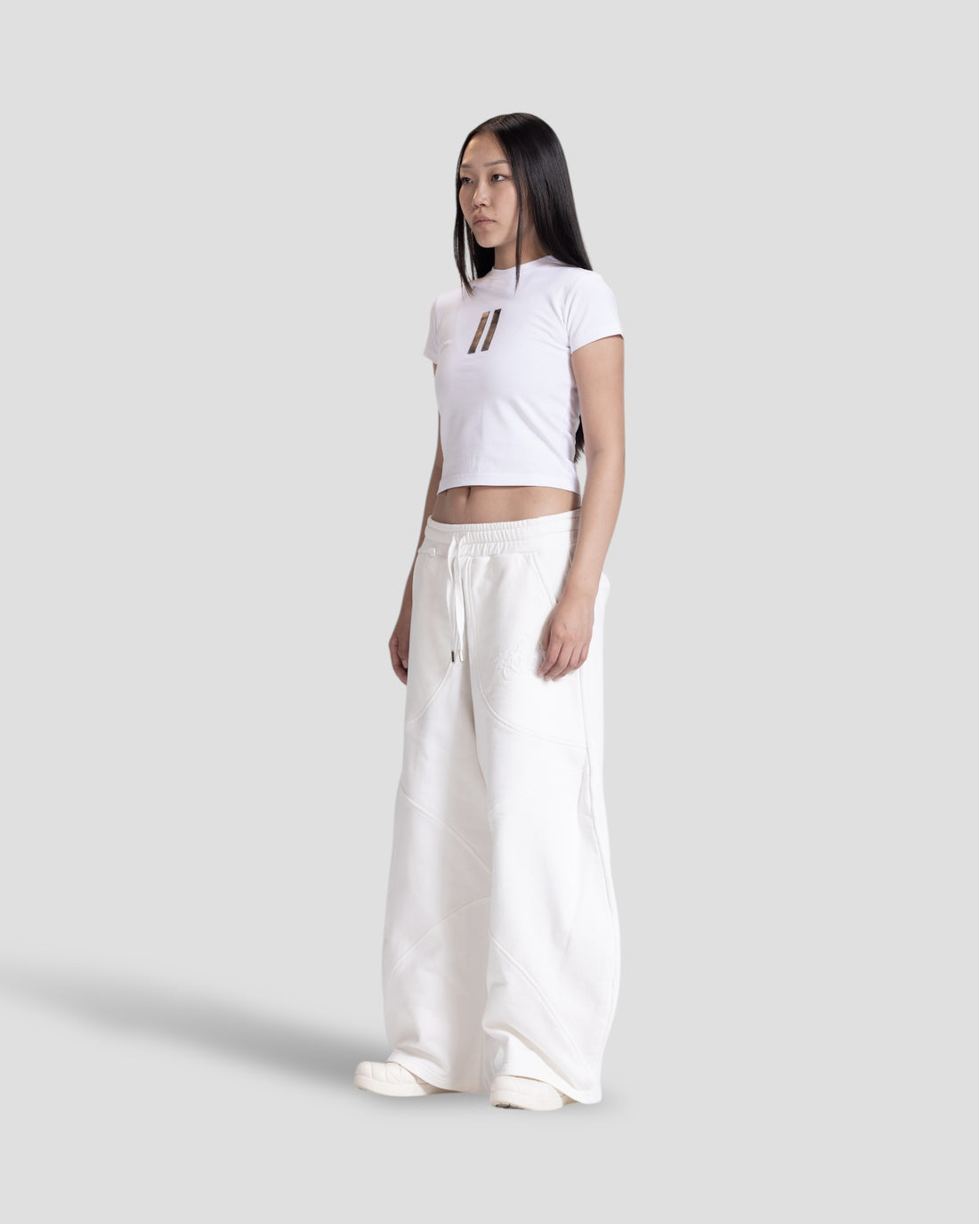 DEMENTE WHITE REVERSED 2 BABY TEE