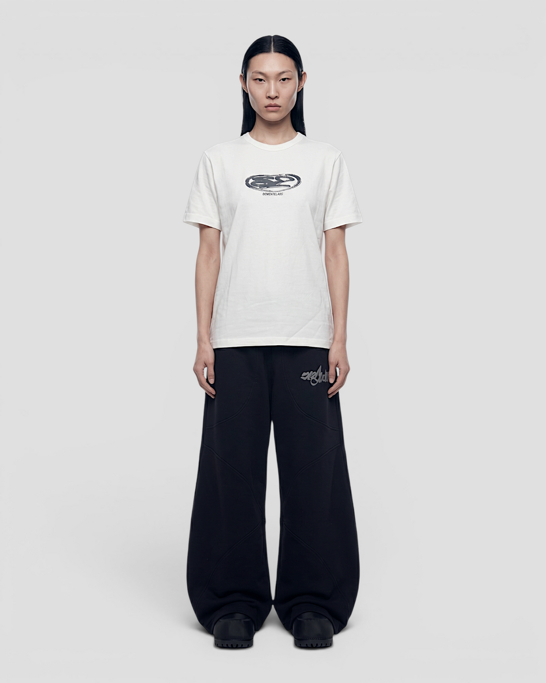 OVALADO WHITE REGULAR TEE