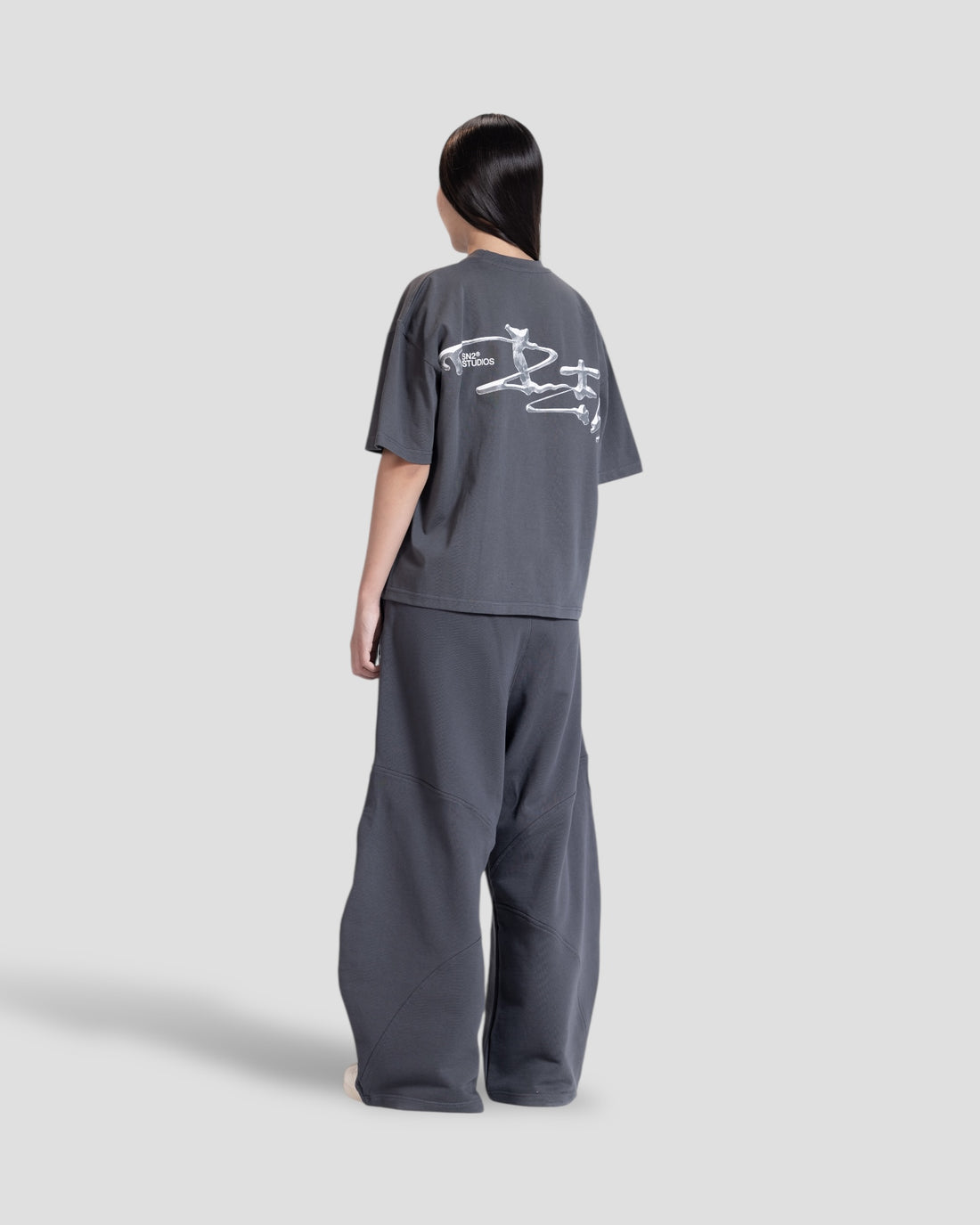 DEMENTE GREY STONE BOXY TEE