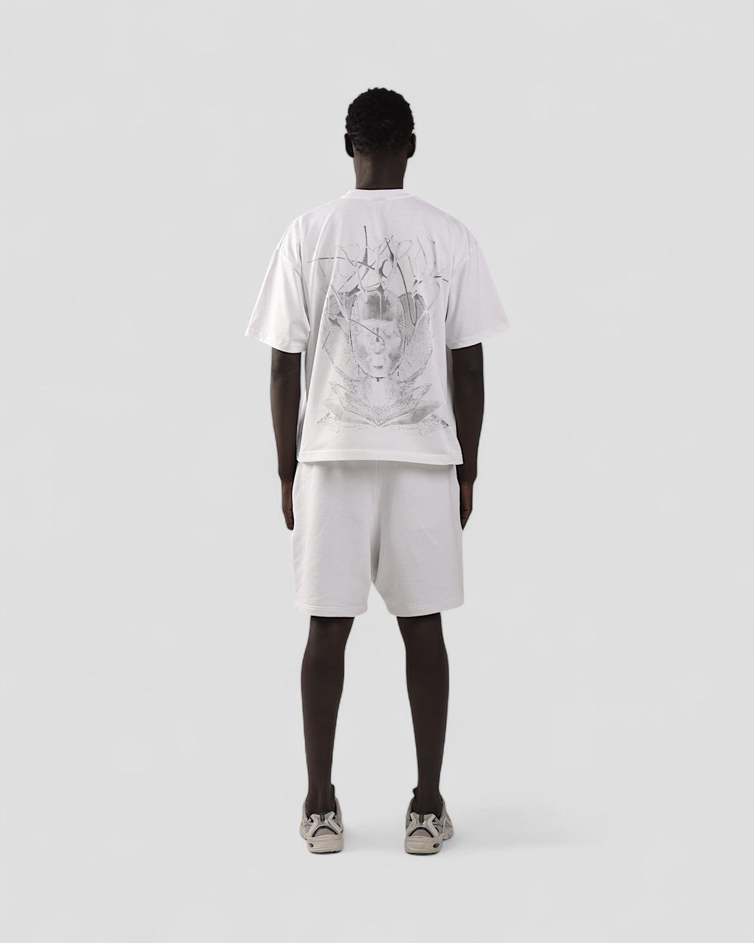 VISCERAL WHITE BOXY TEE