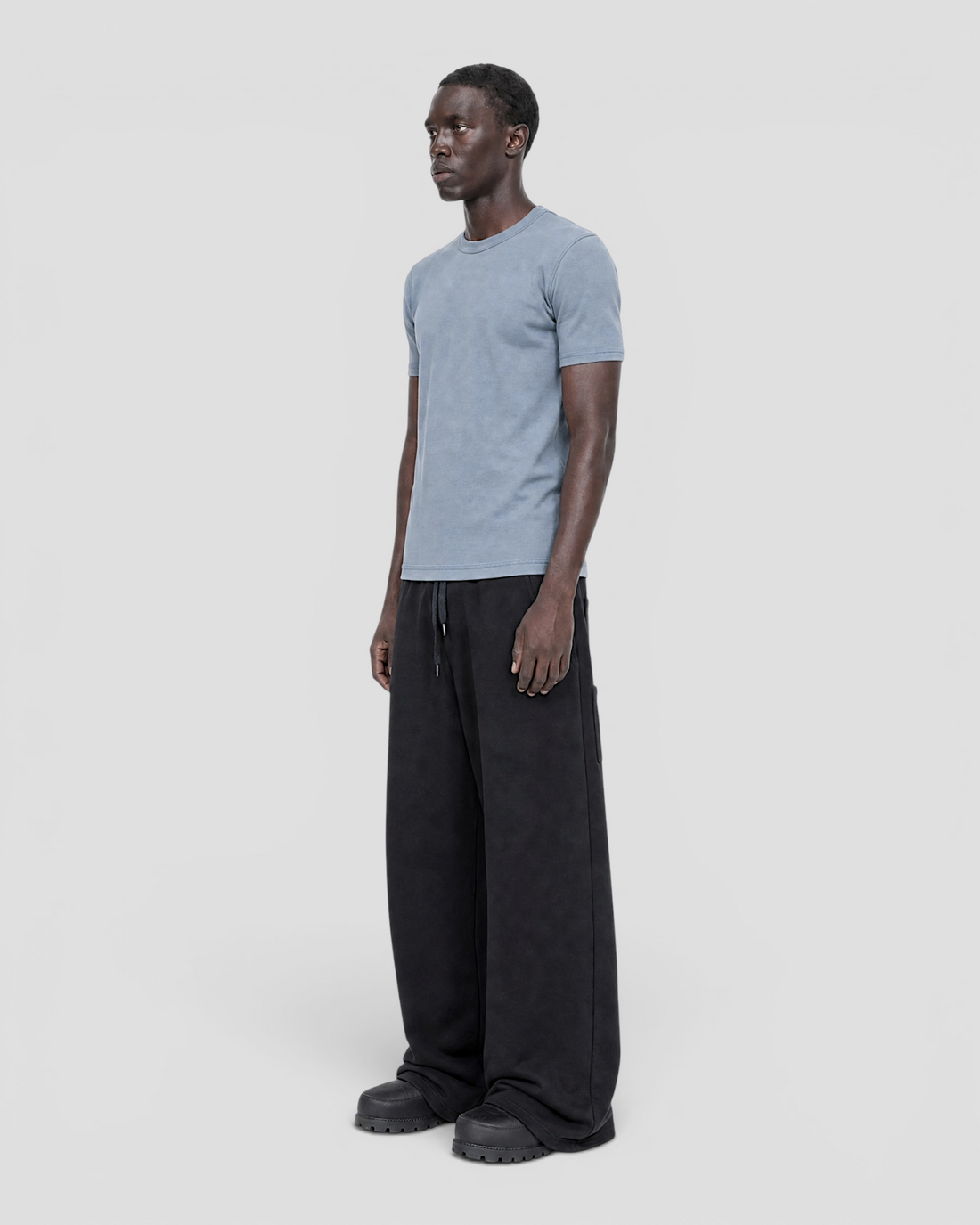 Luis Regular Blank Ice Blue Tee V2
