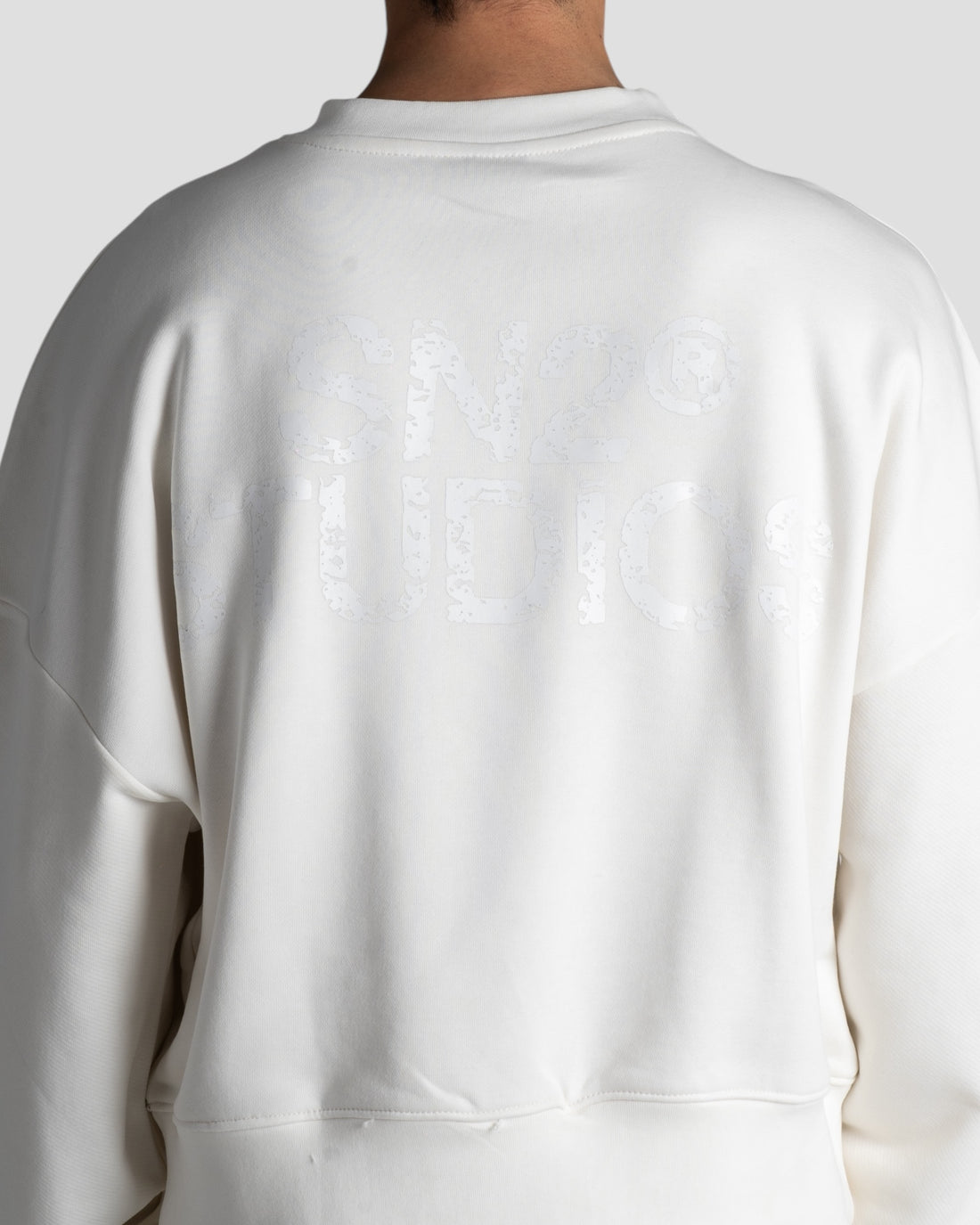 DEMENTE OFFWHITE CREWNECK