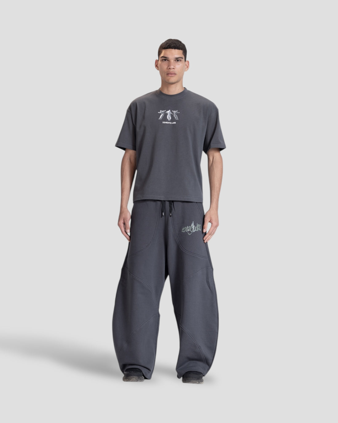 DEMENTE GREY STONE BOXY TEE