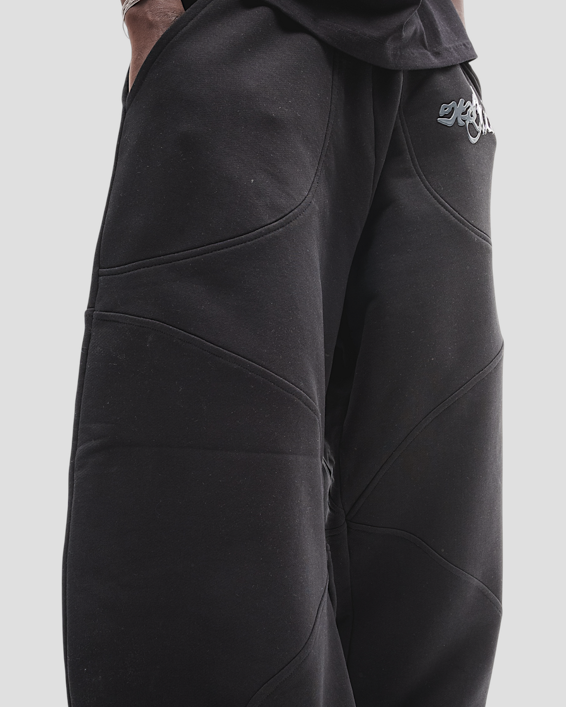 DEMENTE BLACK SWEATPANTS (PREORDERS)