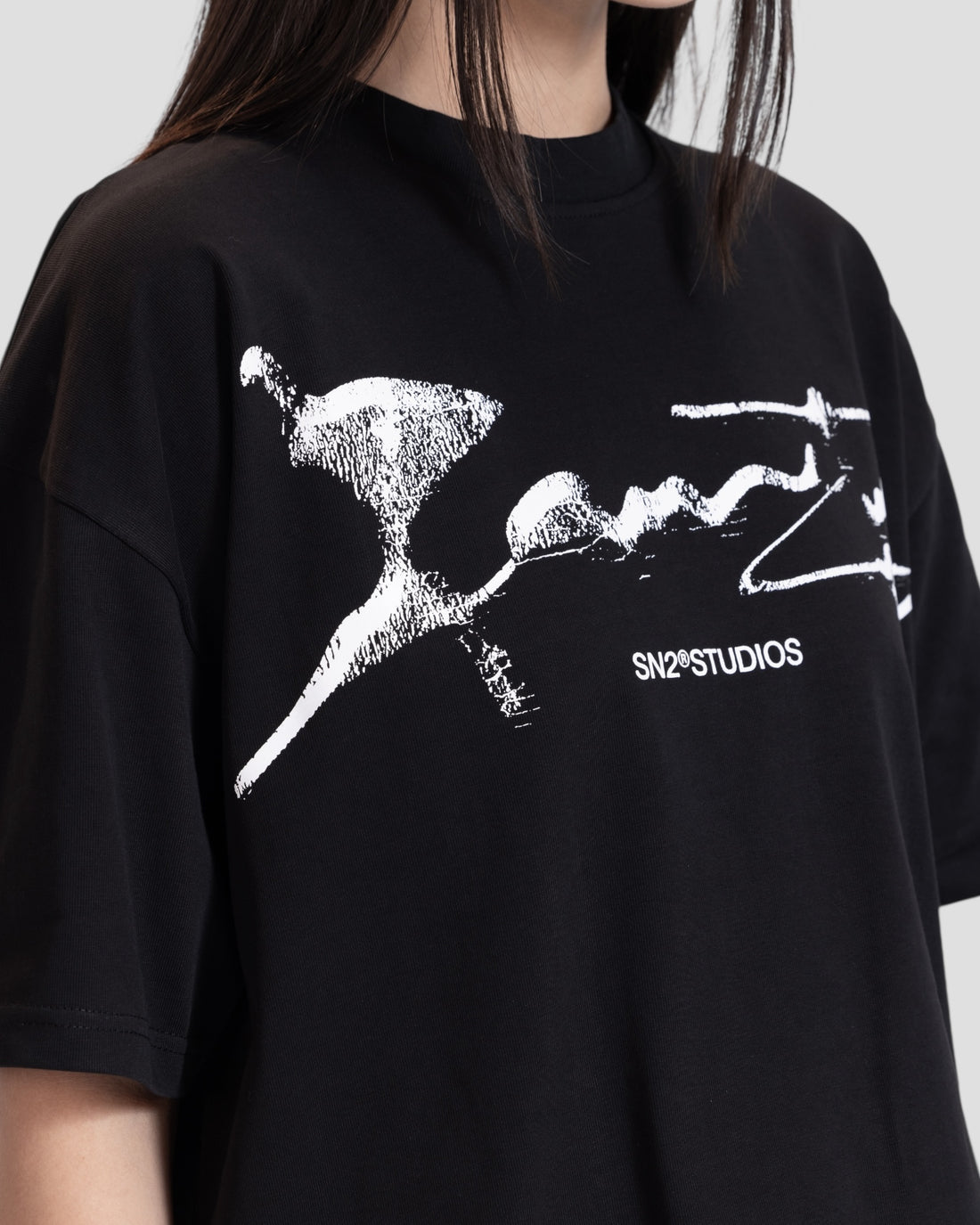 DEMENTE BLACK SHATTERED BOXY TEE