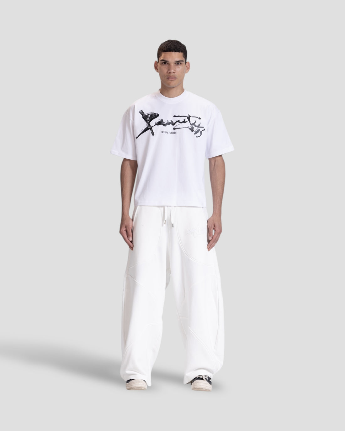 DEMENTE WHITE SHATTERED BOXY TEE