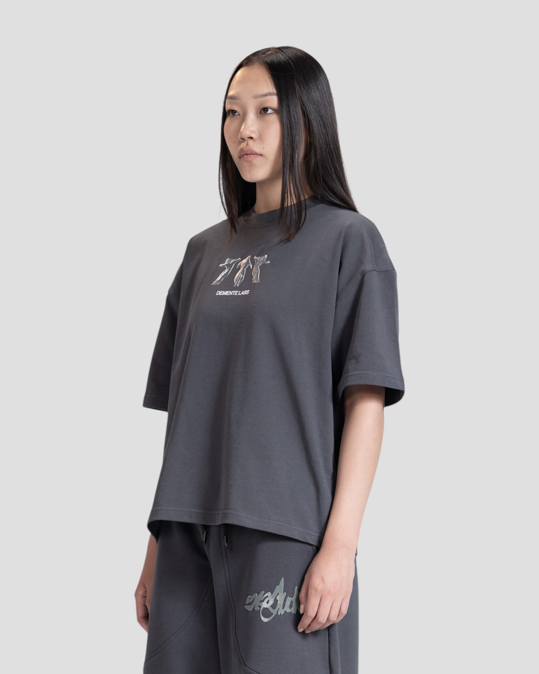 DEMENTE GREY STONE BOXY TEE