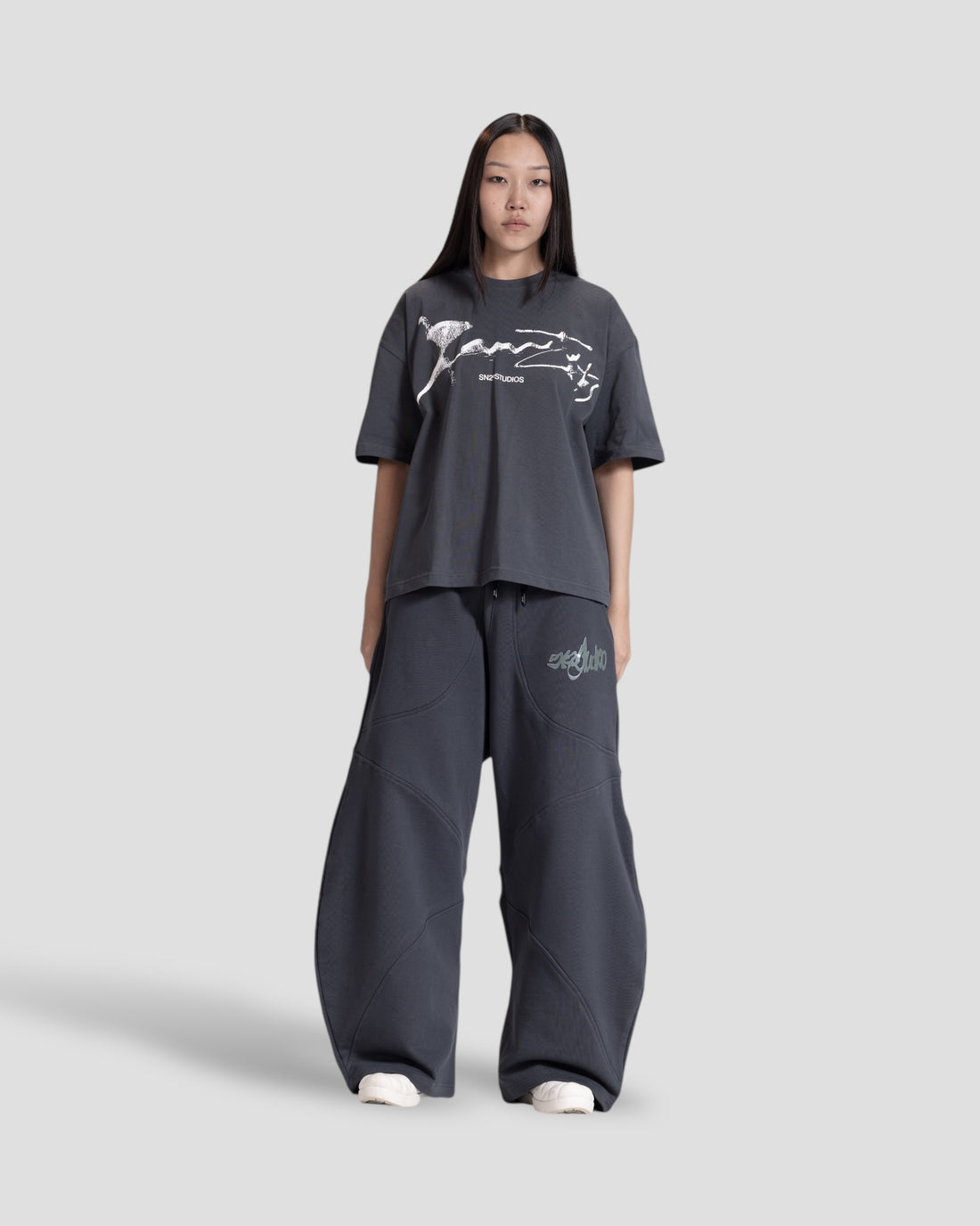 DEMENTE GREY SHATTERED BOXY TEE
