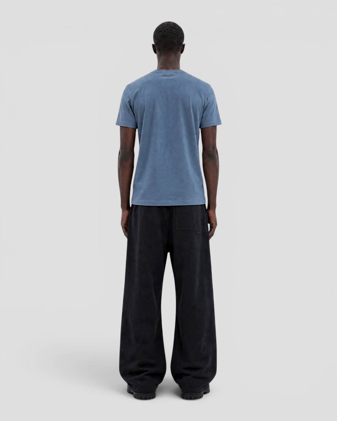 Luis Regular Blank Light Blue Tee V2