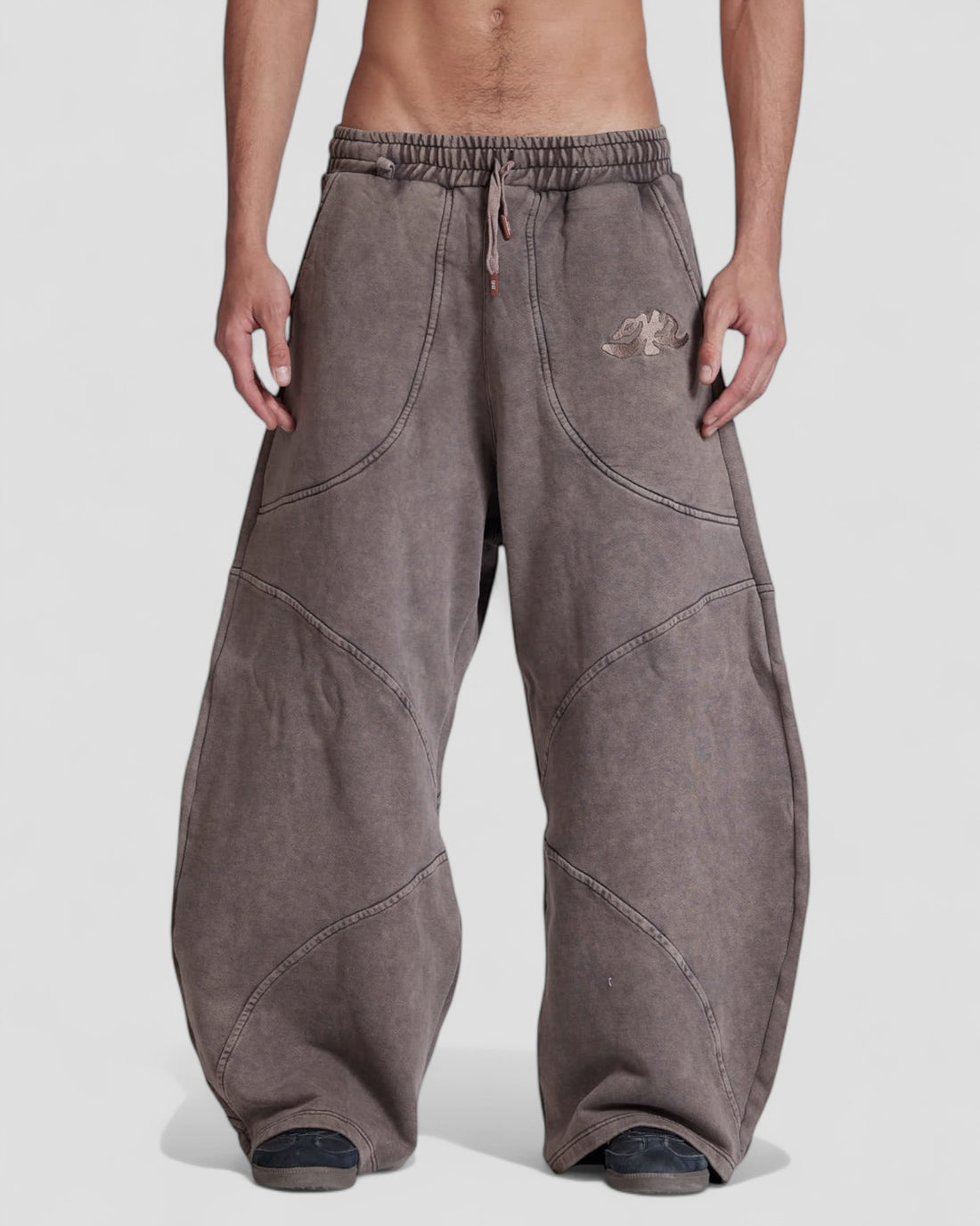 DEMENTE BROWN STONE WASHED SWEATPANTS
