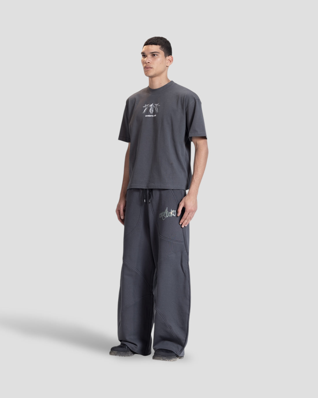 DEMENTE GREY STONE BOXY TEE