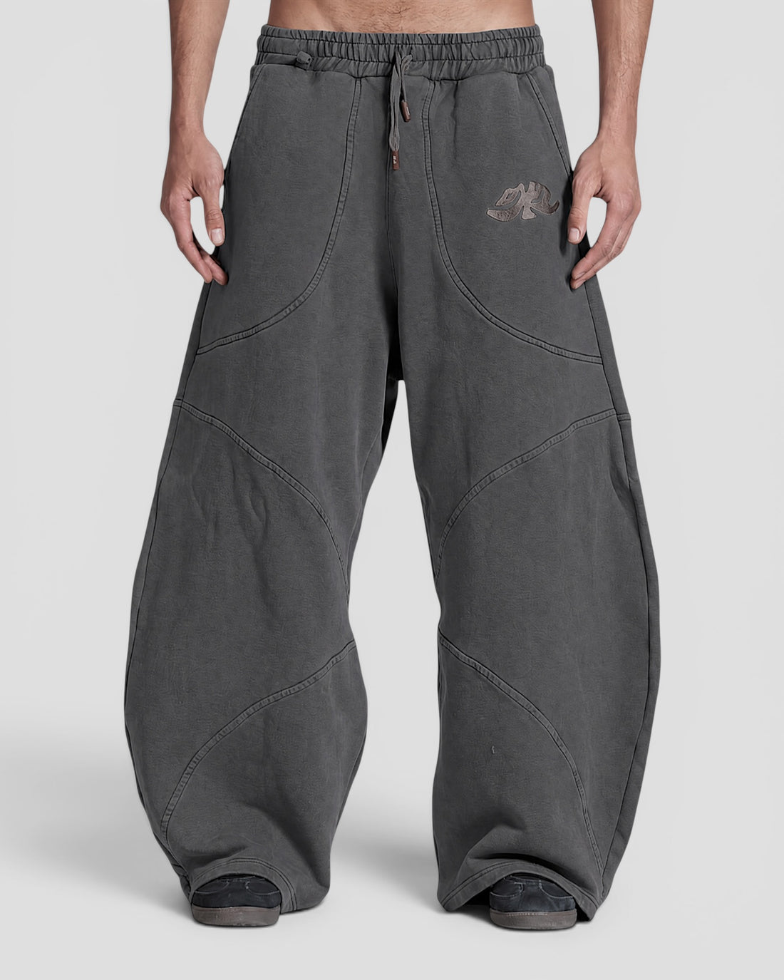 DEMENTE CHARCOAL BROWN STONE WASHED SWEATPANTS