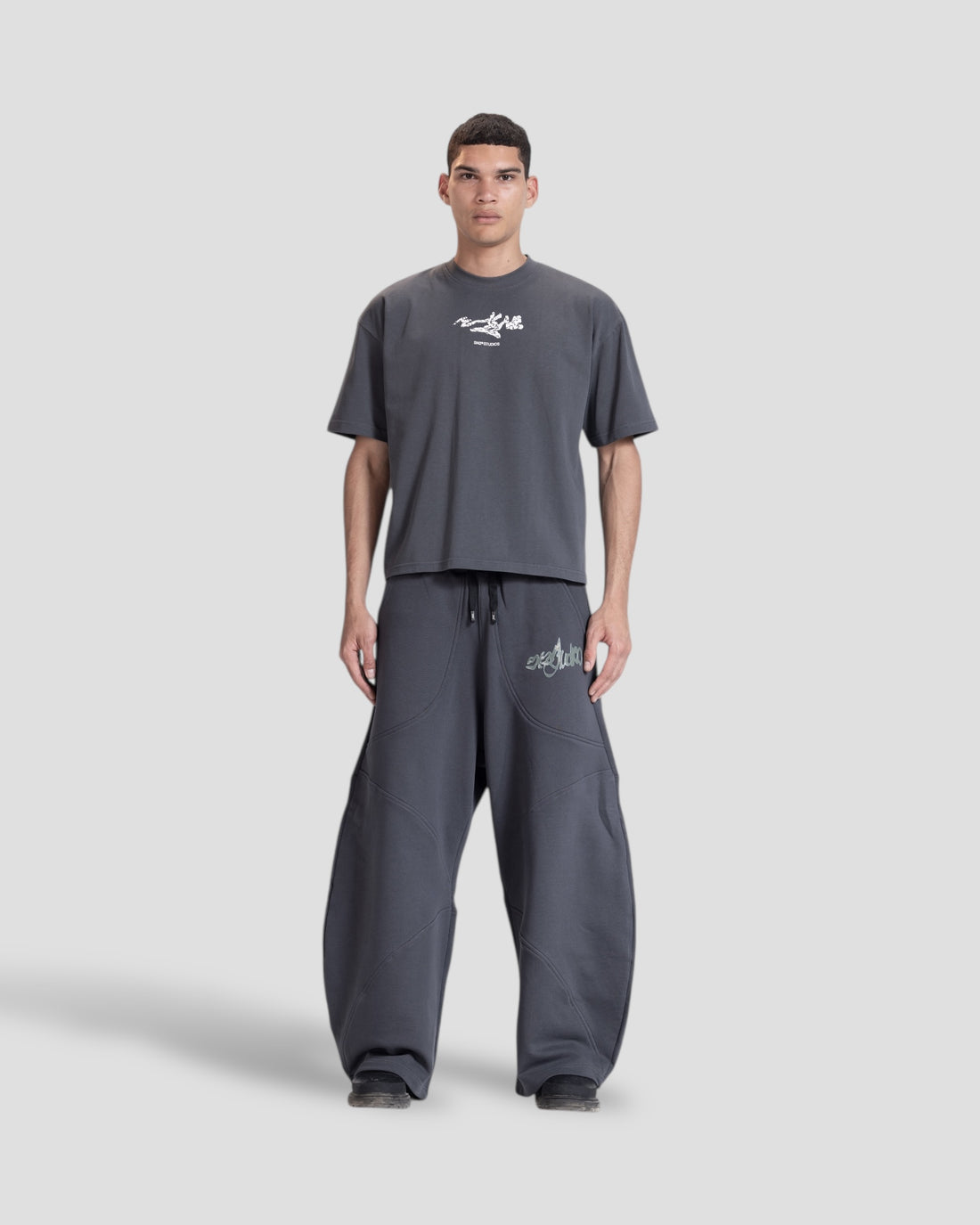 DEMENTE GREY CRACKED BOXY TEE