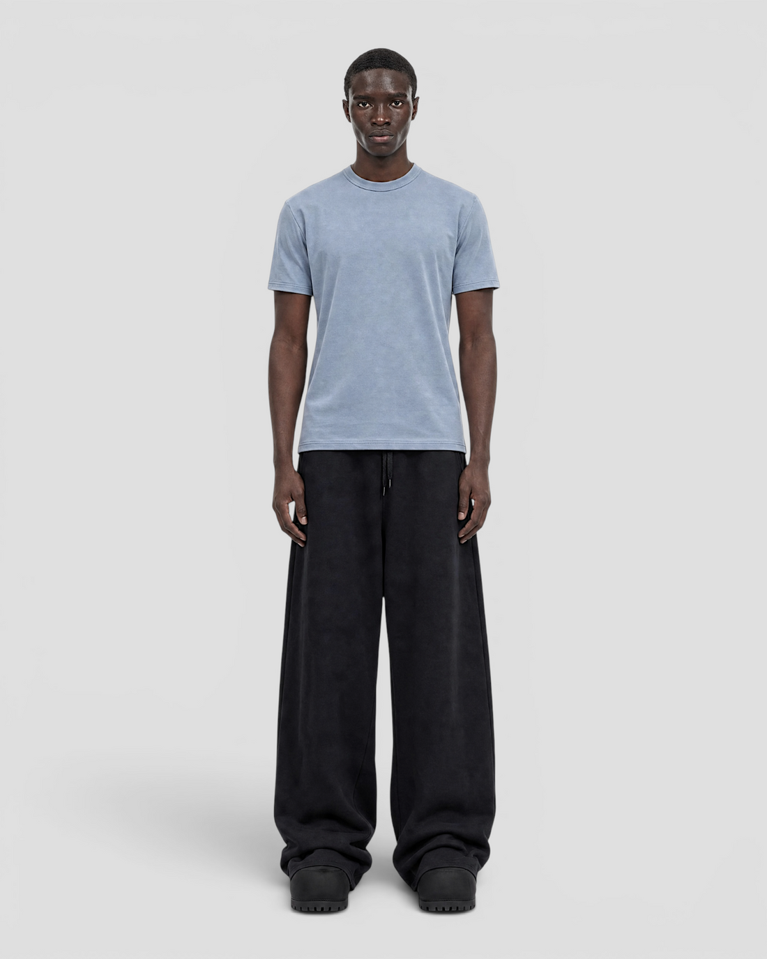 Luis Regular Blank Ice Blue Tee V2