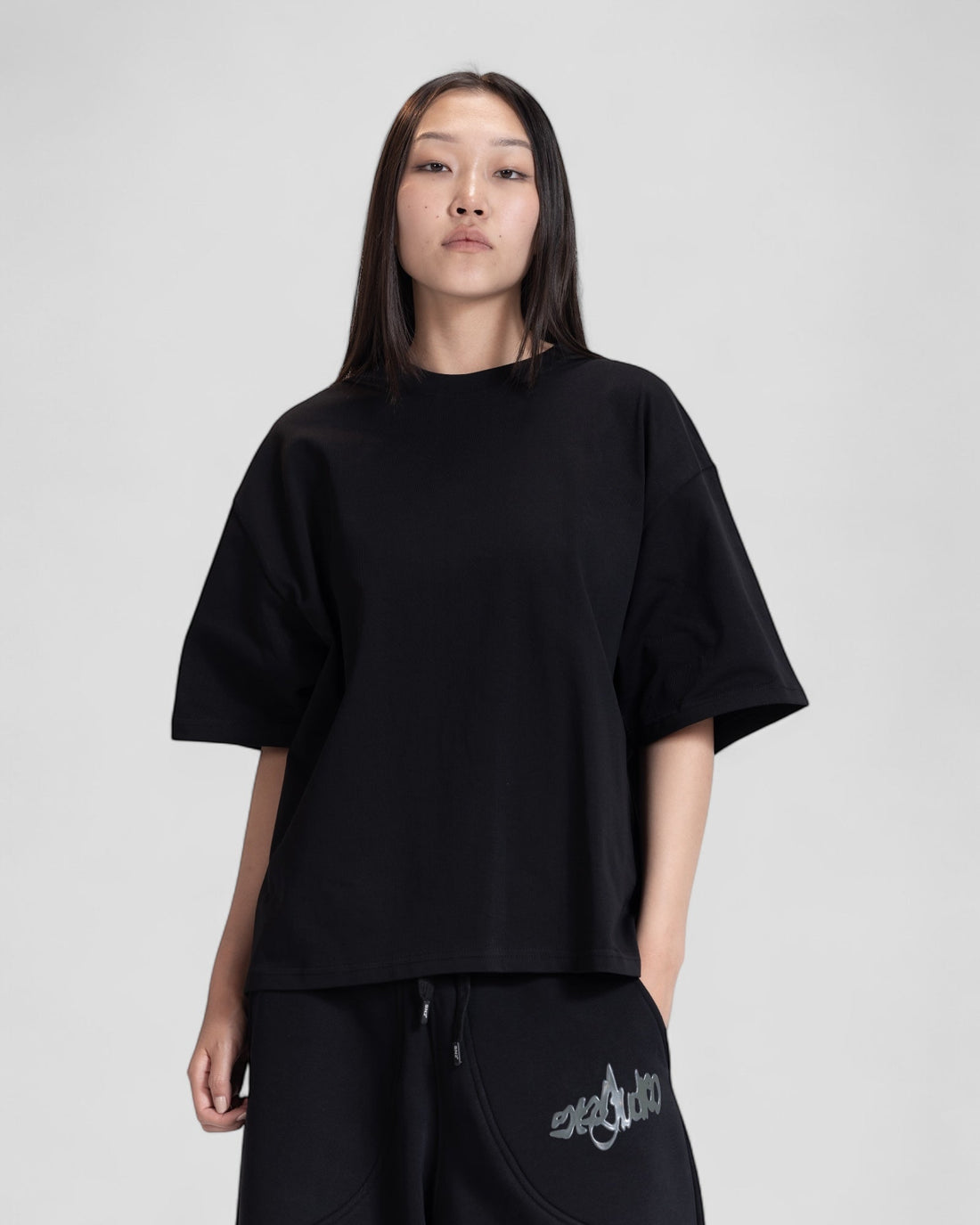 The Perfect Blank Black Boxy Tshirt V1