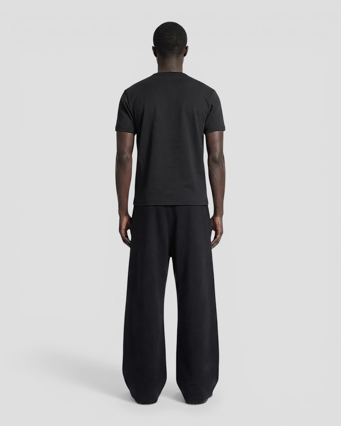 Luis Regular Blank Black Tee V2