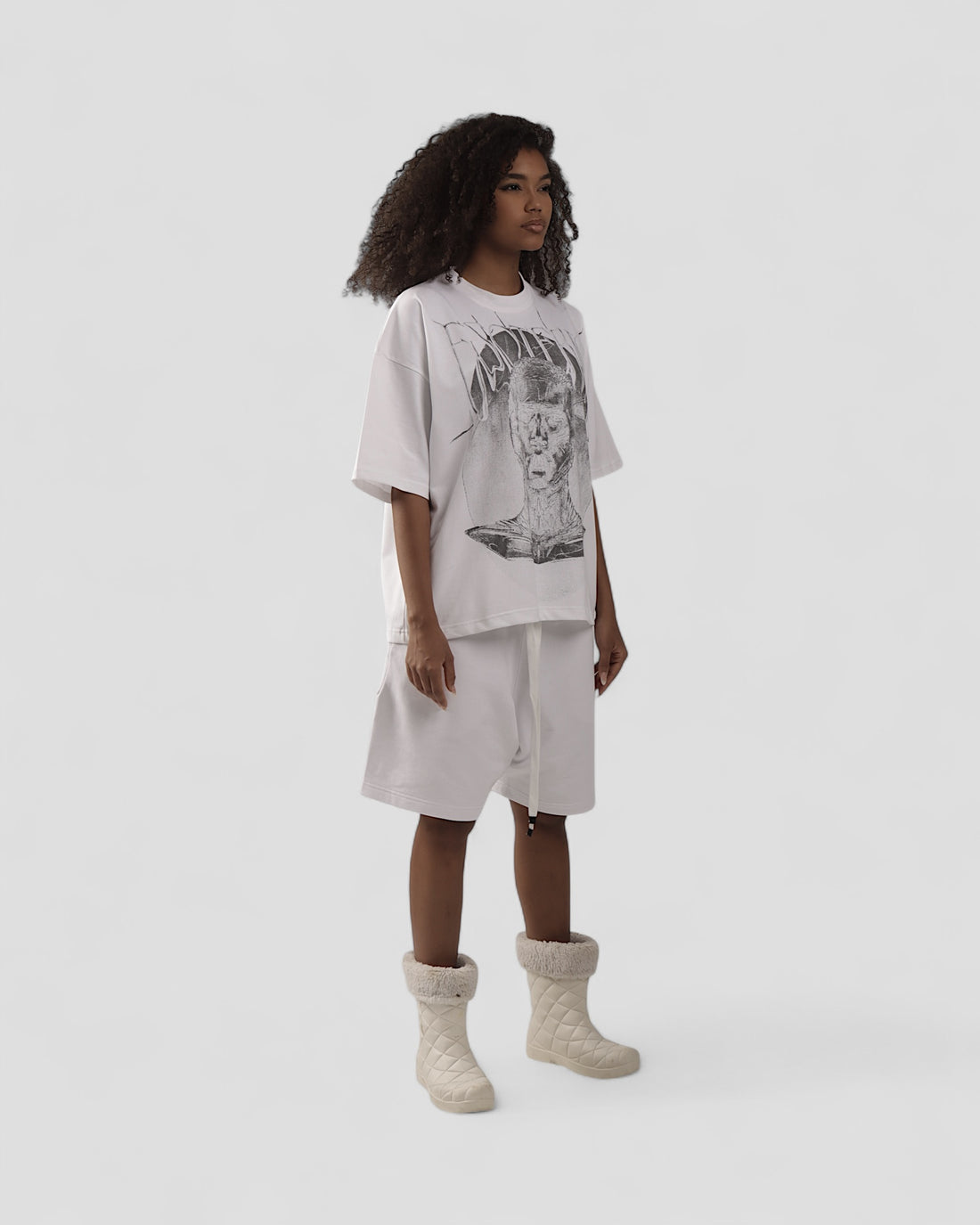 ESOTERIC WHITE BOXY TEE