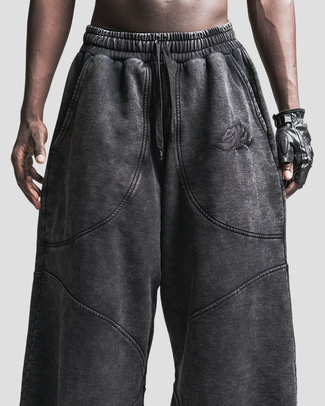 DEMENTE STONE WASHED SWEATPANTS