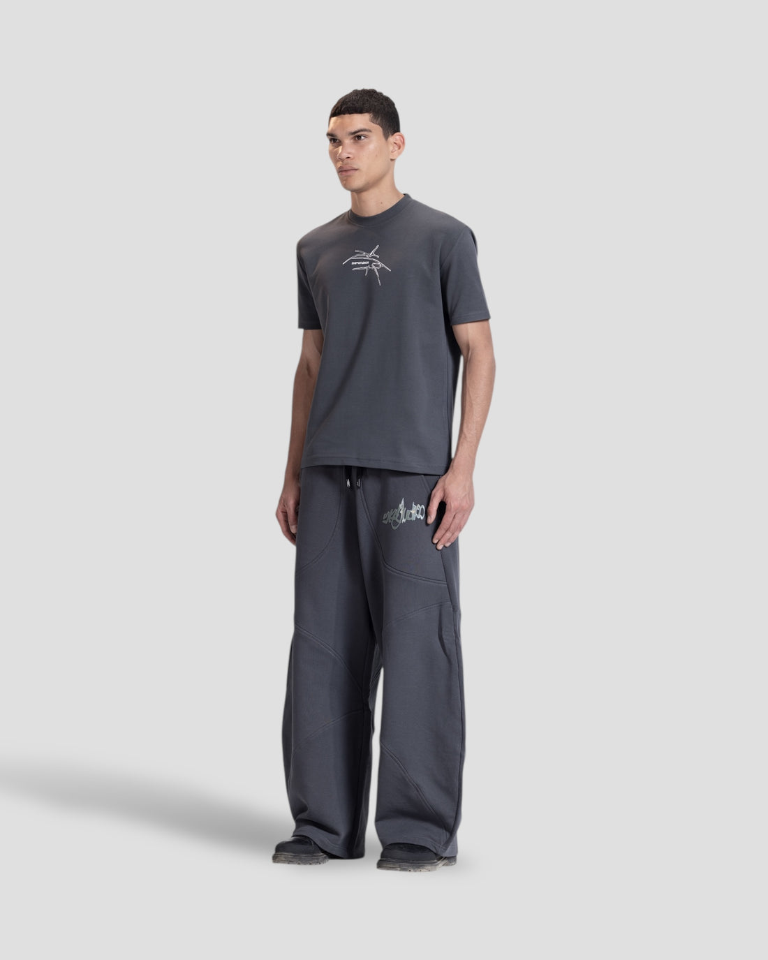 DEMENTE GREY SPIKED REGULAR TEE