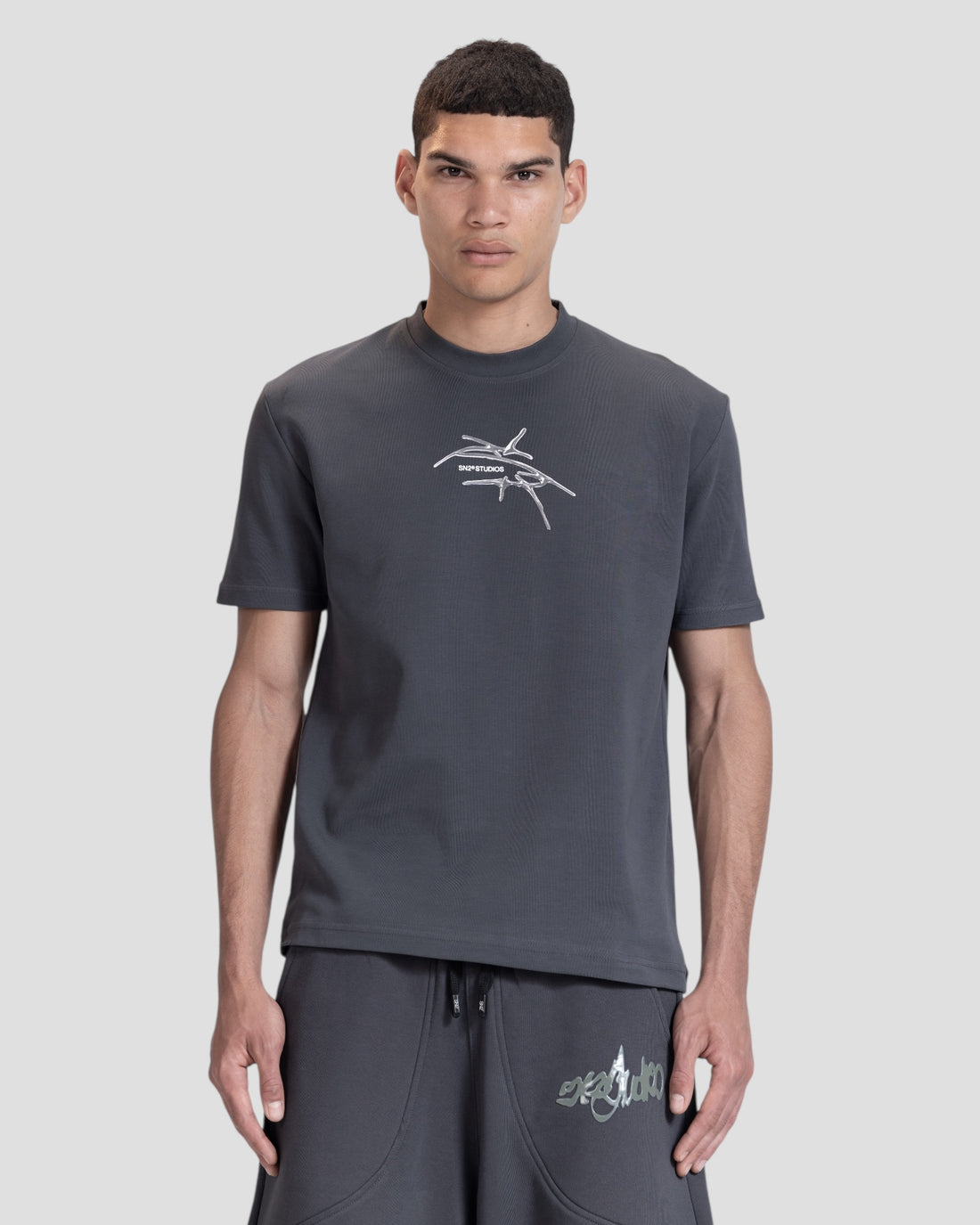 DEMENTE GREY SPIKED REGULAR TEE