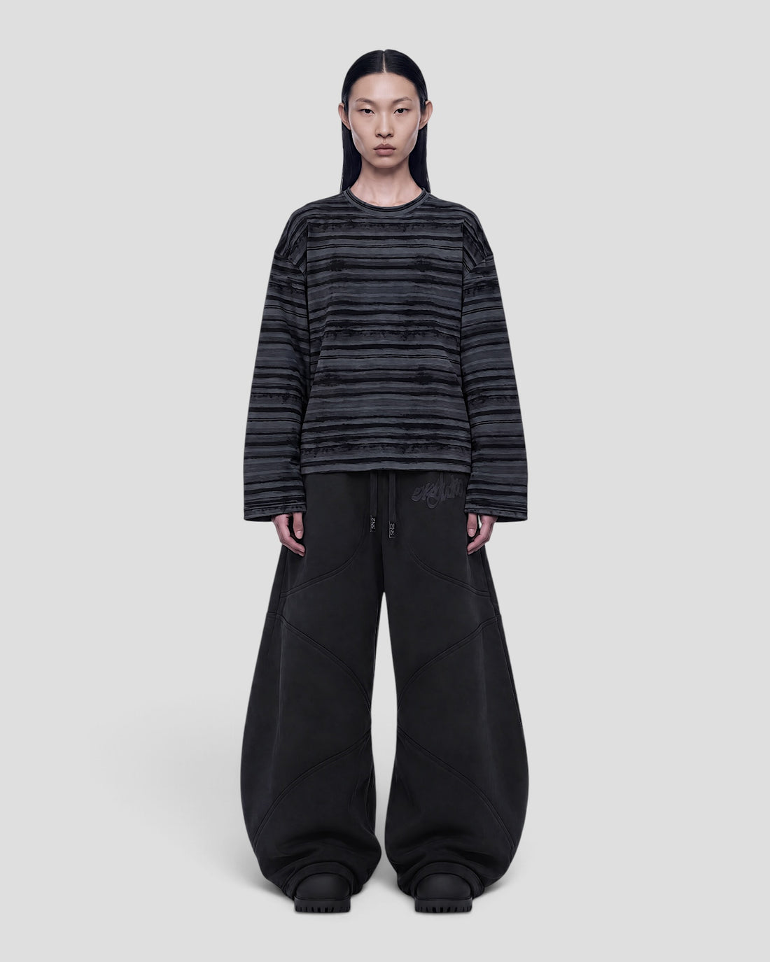 FORMS WASHED STRIPED BLACK & GREY LONG SLEEVE TEE