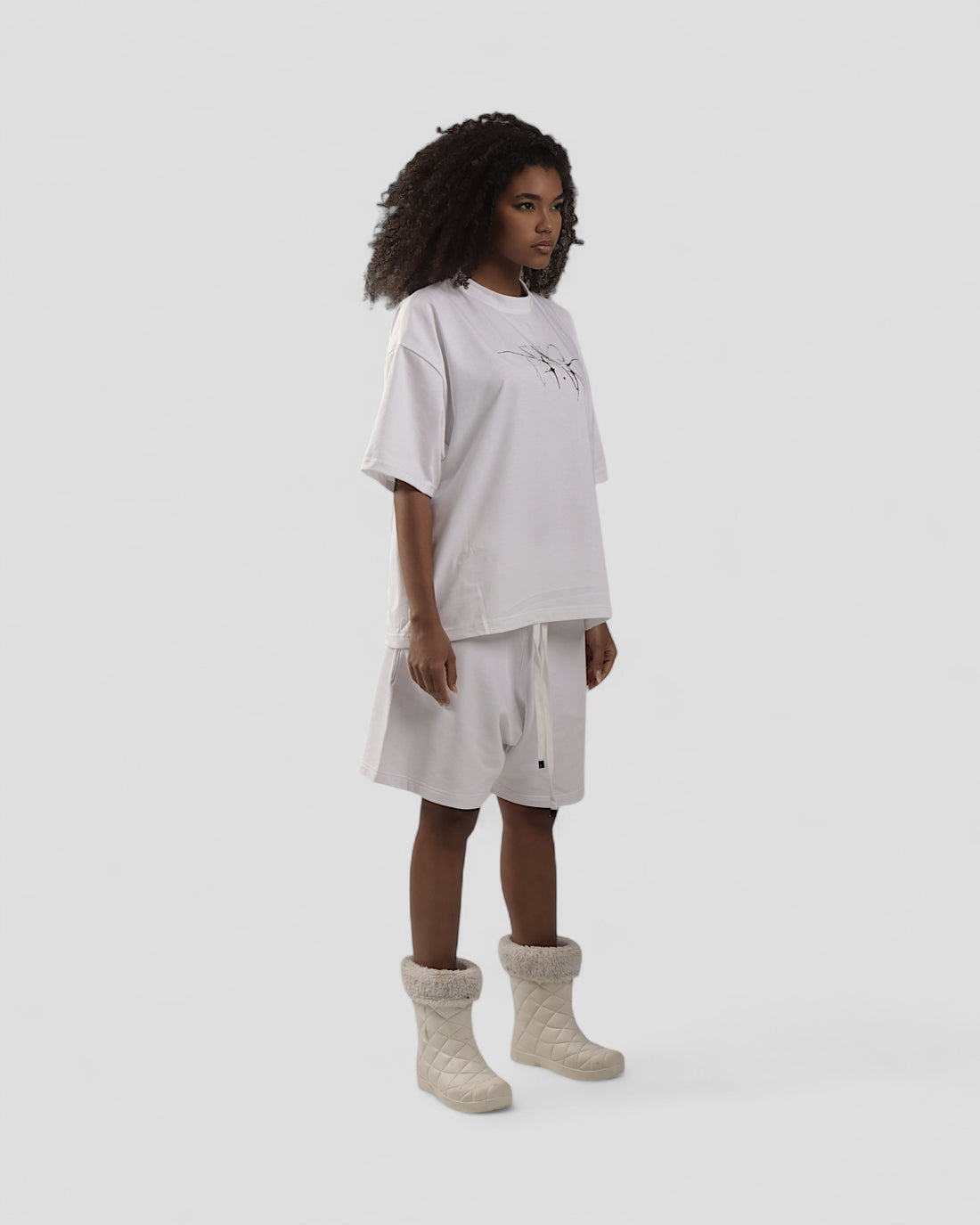 VISCERAL WHITE BOXY TEE