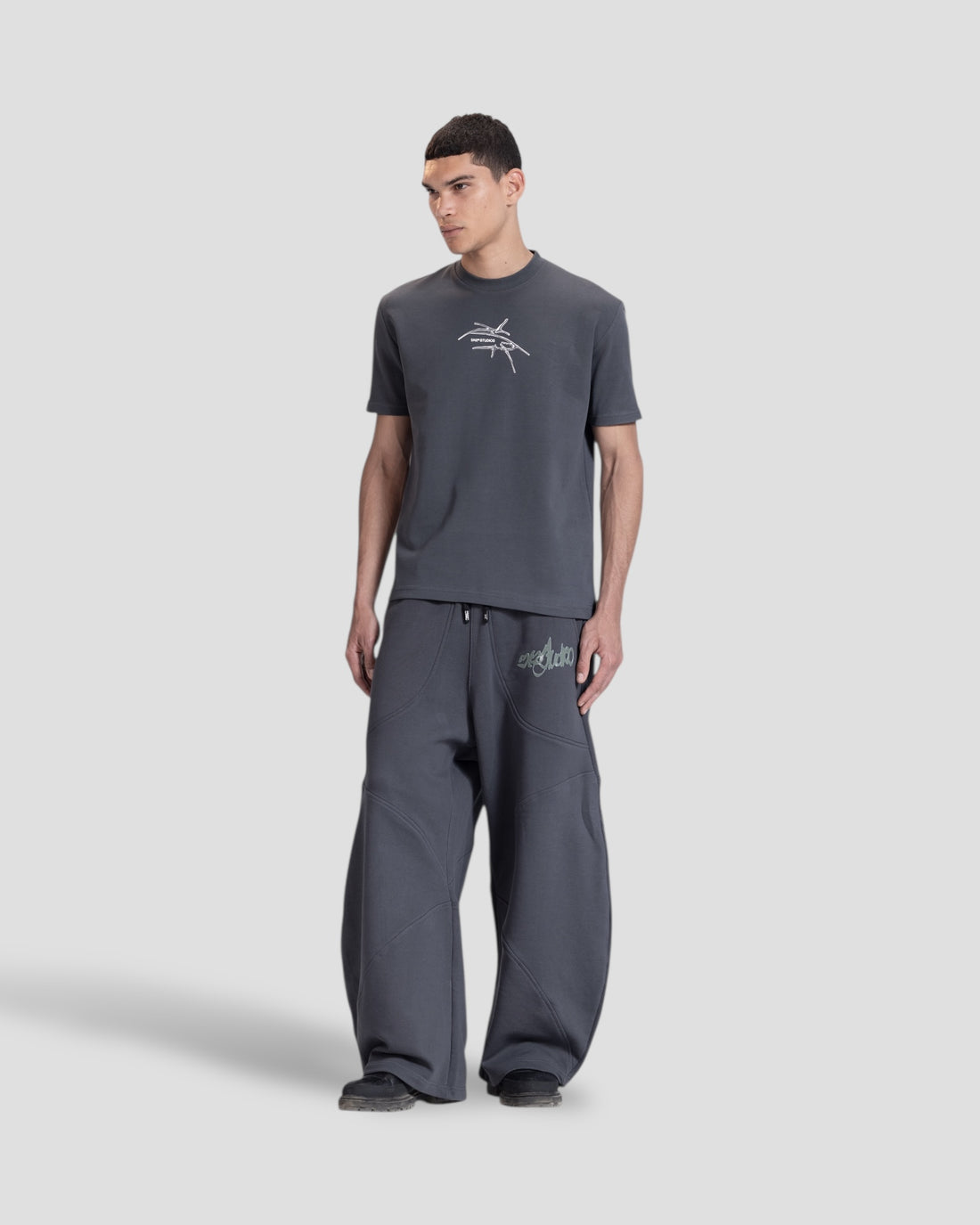DEMENTE GREY SPIKED REGULAR TEE