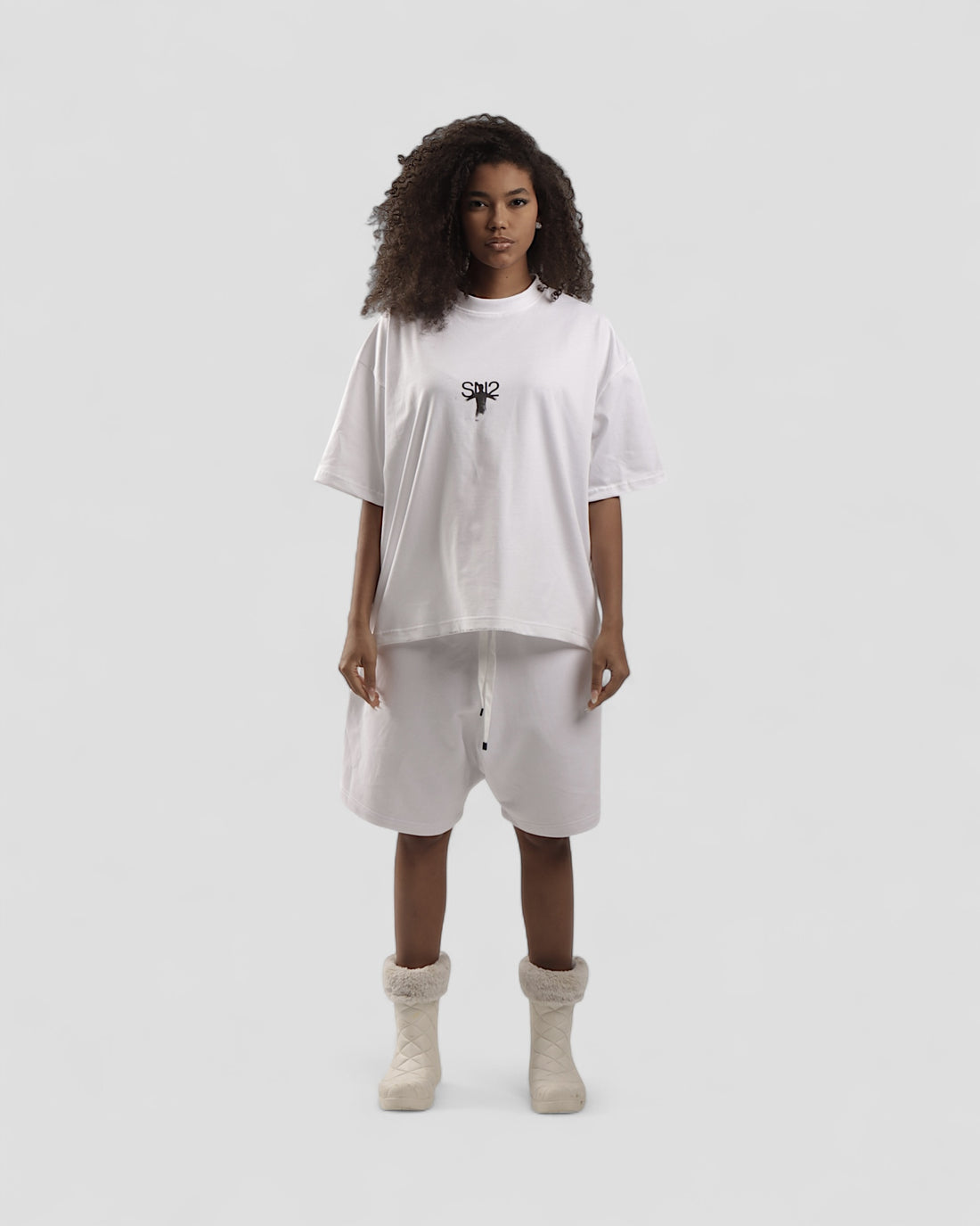 INTERLUDE WHITE BOXY TEE