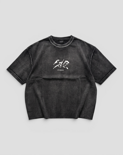 HUMO BLACK WASHED DISTRESSED REGULAR TEE – SN2 STUDIOS