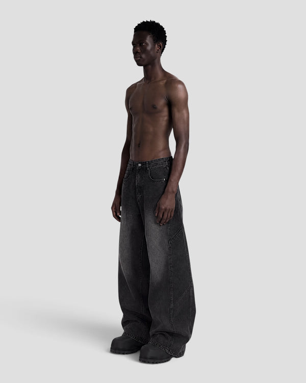 DEMENTE BLACK WASHED BARREL CURVED OVERSIZED JEANS