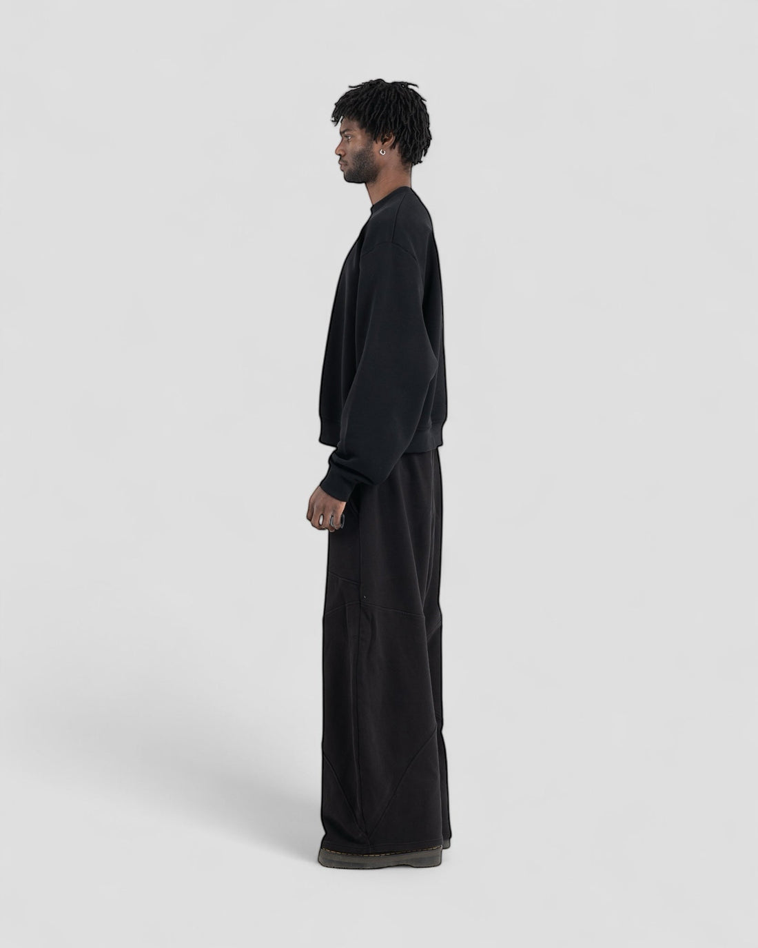 The Perfect Blank Black Crewneck