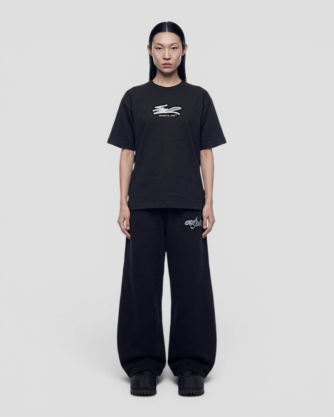 FLOTANTE BLACK OVERSIZED TEE