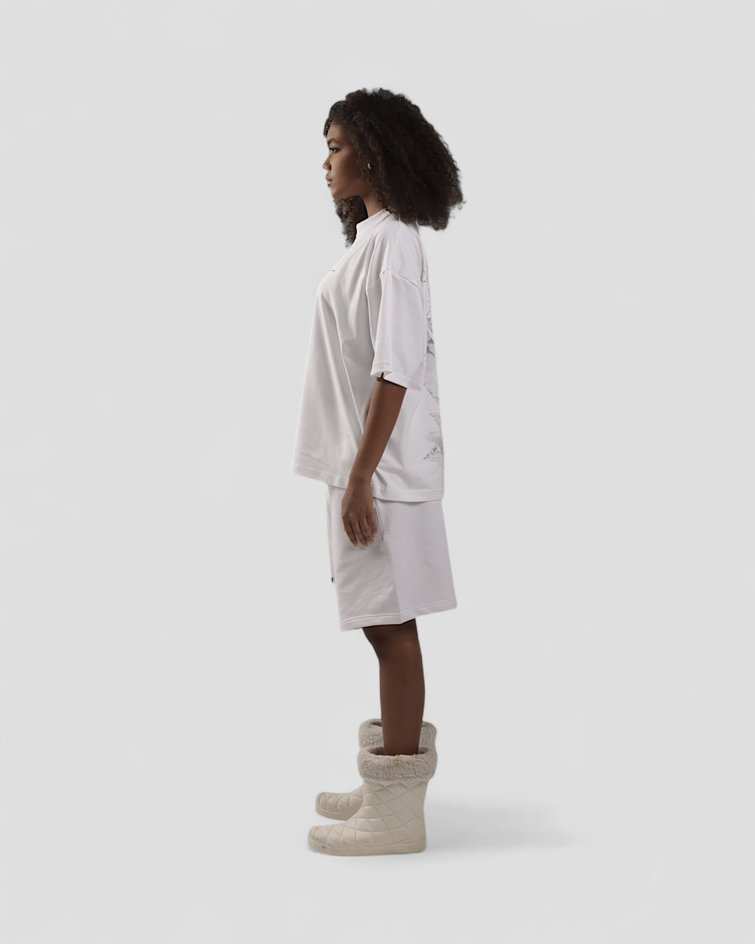 VISCERAL WHITE BOXY TEE