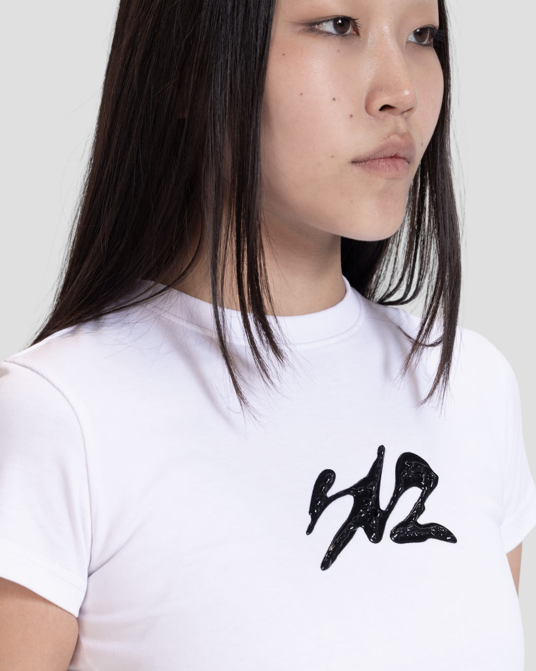 DEMENTE WHITE PEAKED BABY TEE