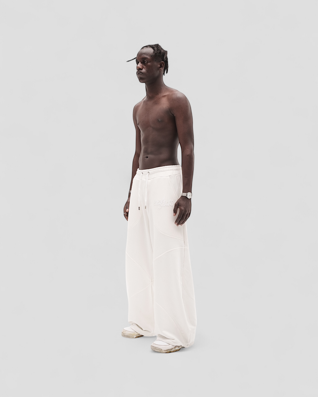 DEMENTE OFF-WHITE SWEATPANTS