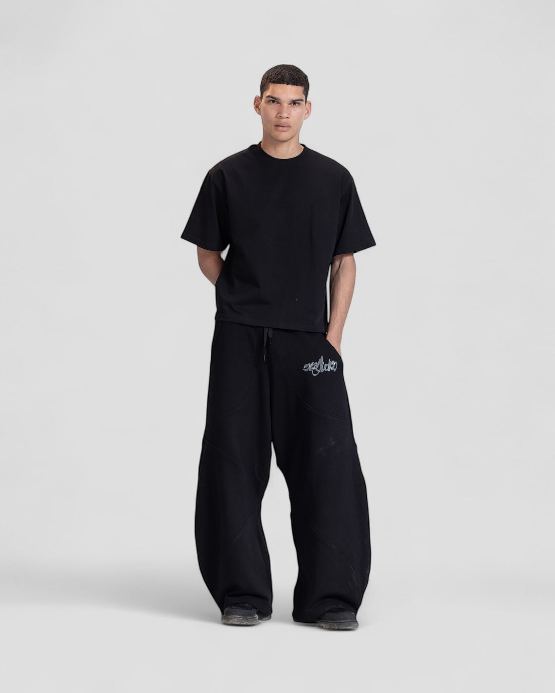 The Perfect Blank Black Boxy Tshirt V1