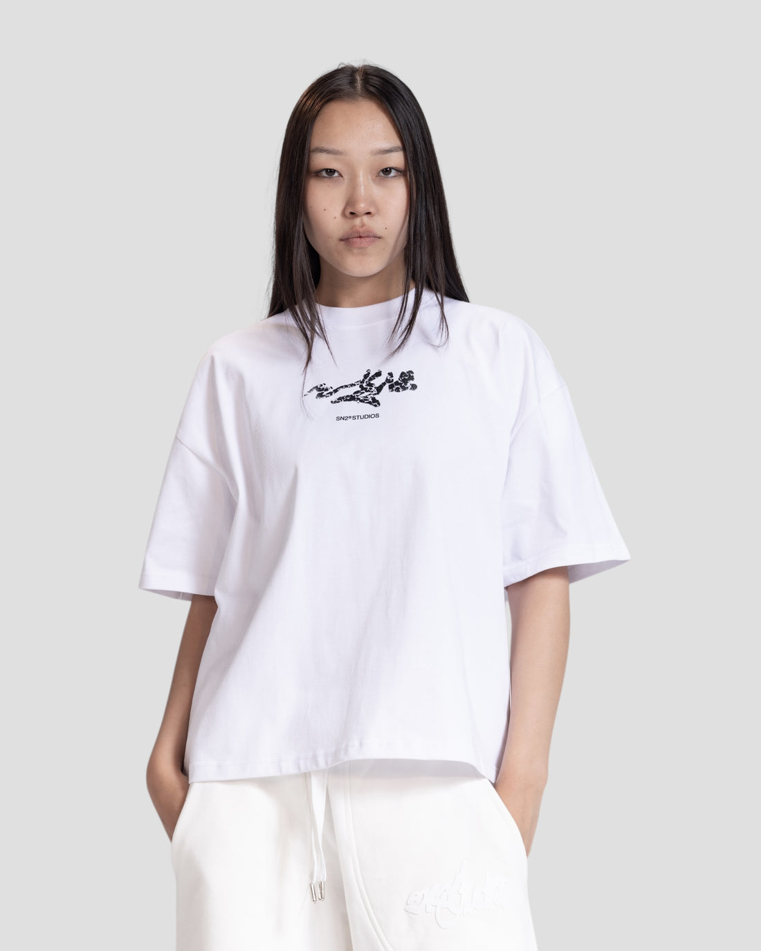 DEMENTE WHITE CRACKED BOXY TEE