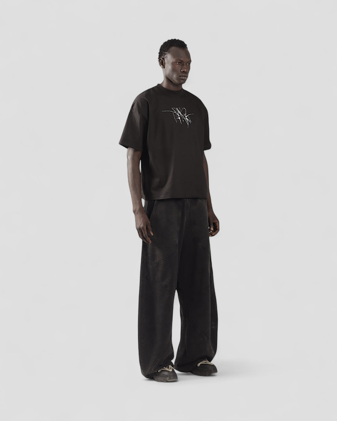 VISCERAL BLACK BOXY TEE