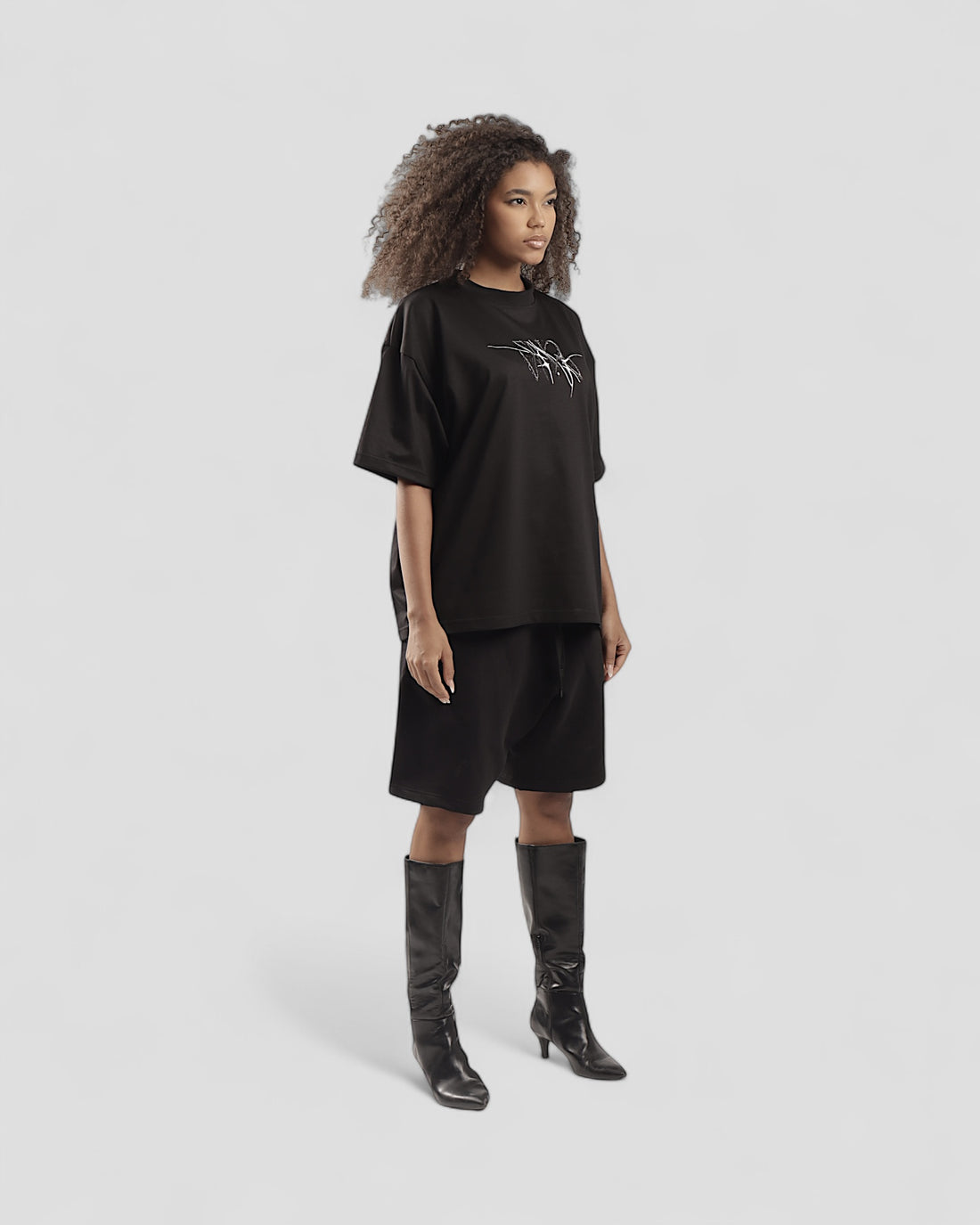 VISCERAL BLACK BOXY TEE