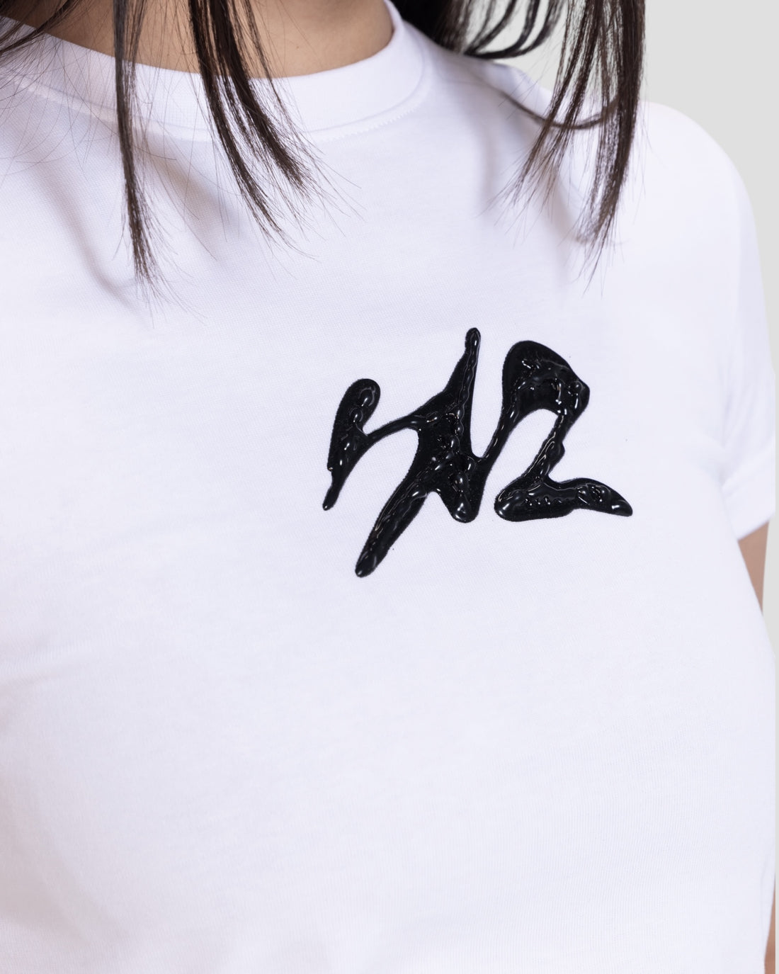DEMENTE WHITE PEAKED BABY TEE