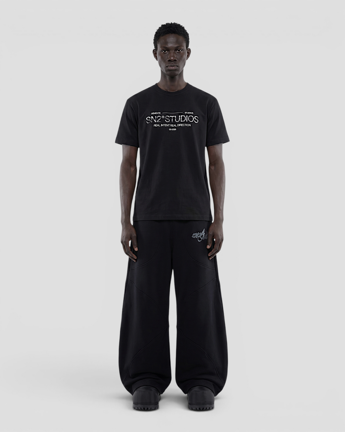SIGNO BLACK REGULAR TEE