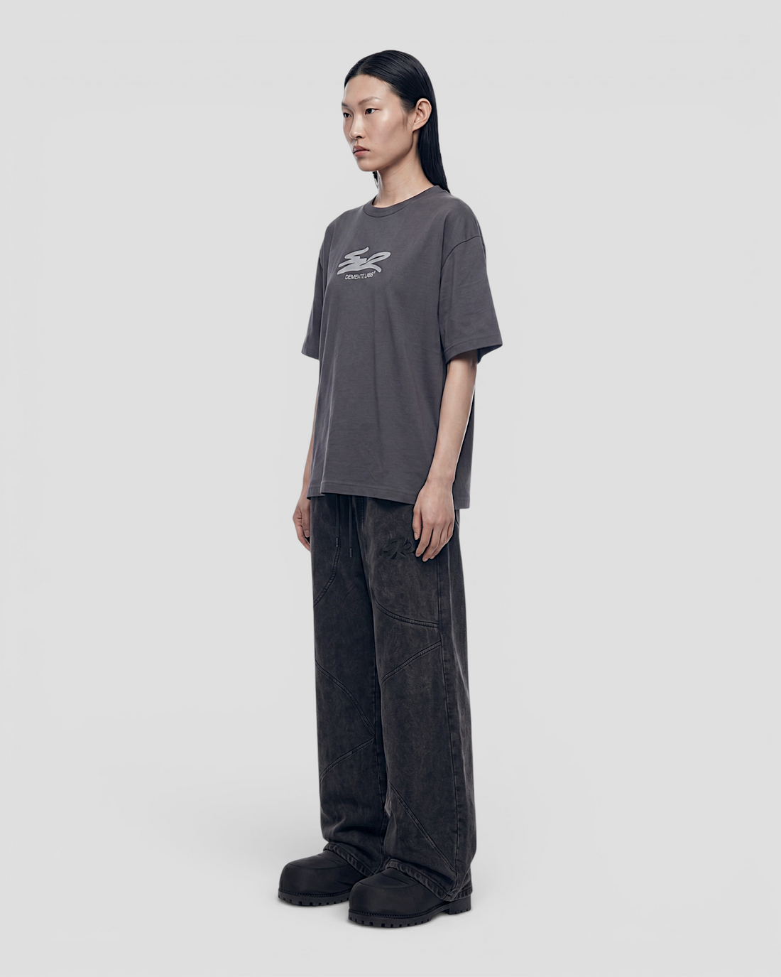FLOTANTE GREY OVERSIZED TEE