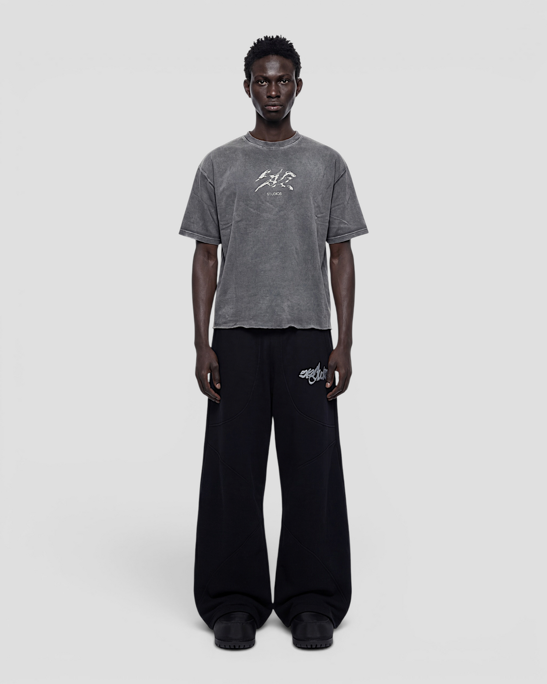 HUMO GREY WASHED DISTRESSED REGULAR TEE