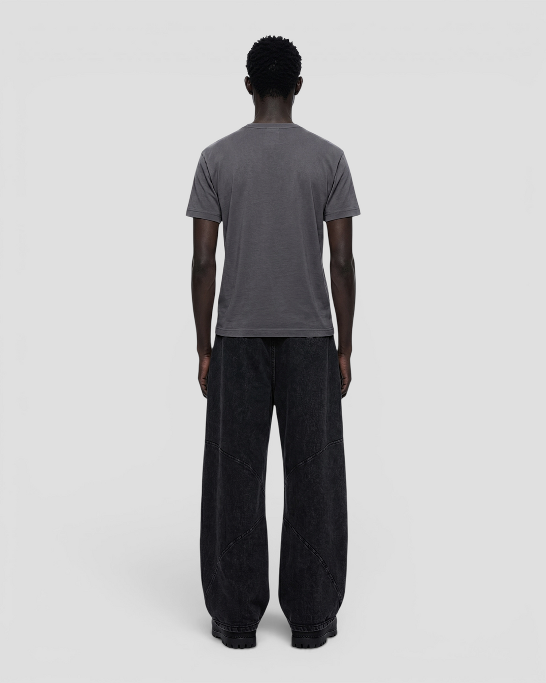 OVALADO GREY REGULAR TEE