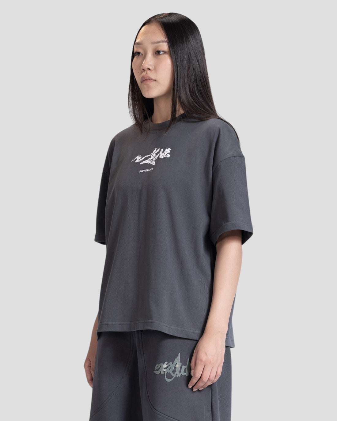 DEMENTE GREY CRACKED BOXY TEE