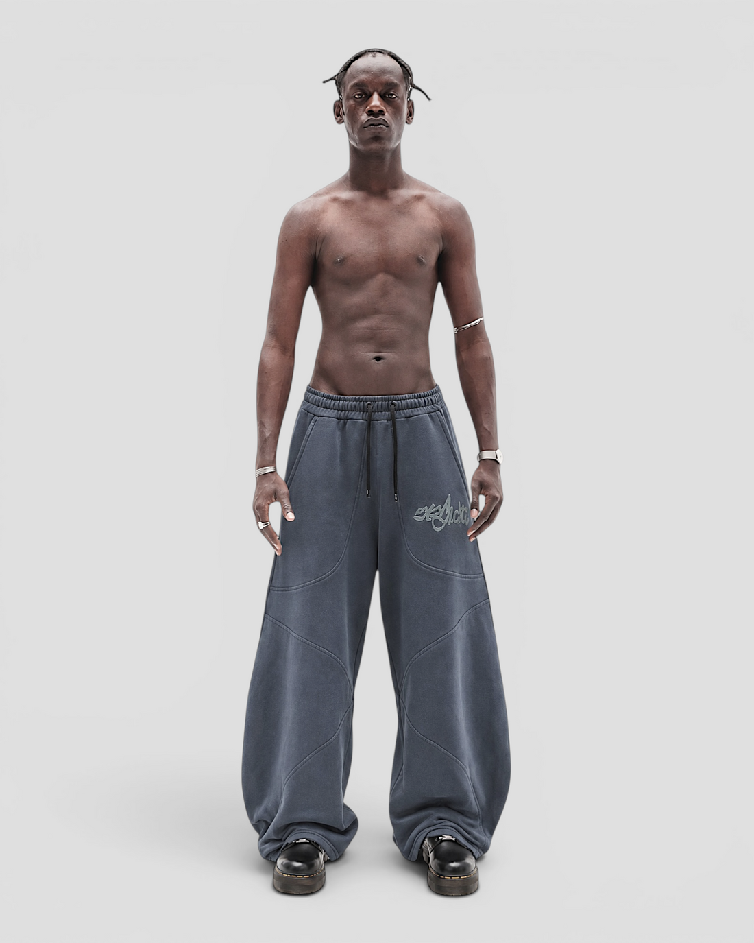 DEMENTE DARK GREY SWEATPANTS
