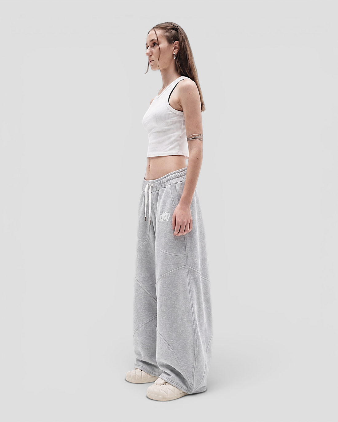 DEMENTE LIGHT GREY SWEATPANTS